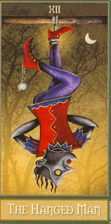 lá bài The Hanged Man